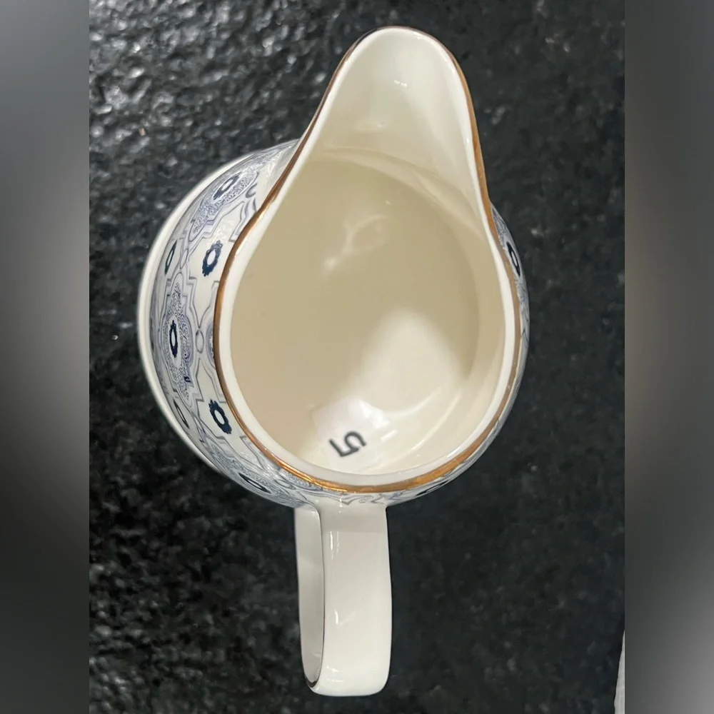 Vintage Grace's Teaware Porcelain Creamer Cobalt Blue Gold Trim - Picture 2 of 4